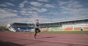 2018 交易震撼弹：曼尼·马查多在季中被巴尔的摩金莺交易至洛杉矶道奇